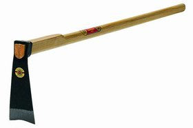 Narrow Curved Edge Hoe 24oz -7.5" x 3.5" with 53" Ash Handle